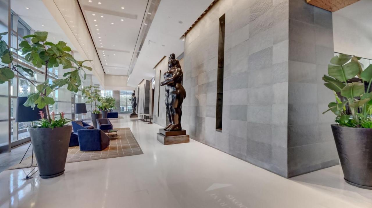 2 Bedroom Or King Studio Suites Four Seasons Hotel Miami Free Wi-Fi & Free Parking Екстер'єр фото