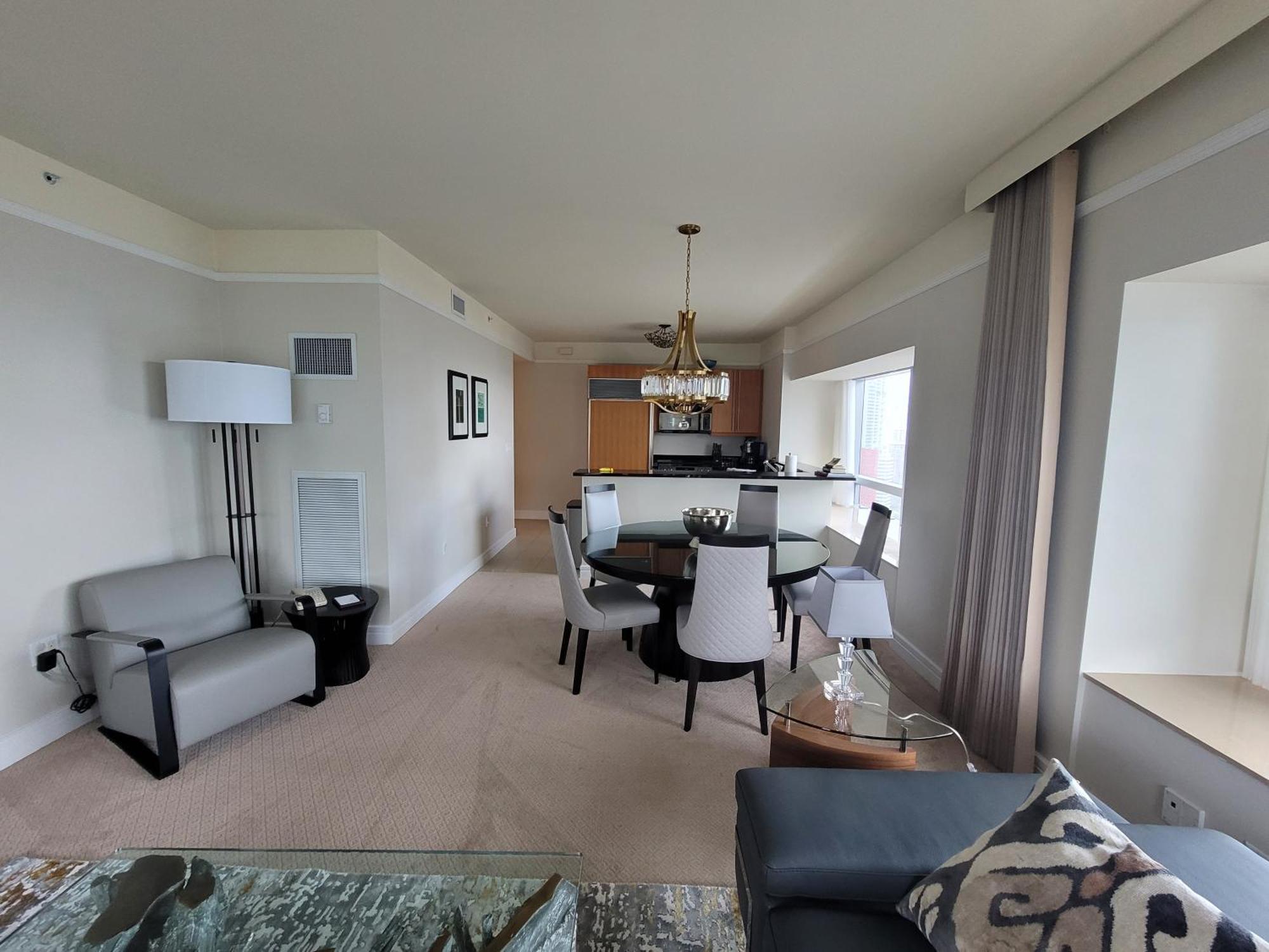 2 Bedroom Or King Studio Suites Four Seasons Hotel Miami Free Wi-Fi & Free Parking Екстер'єр фото