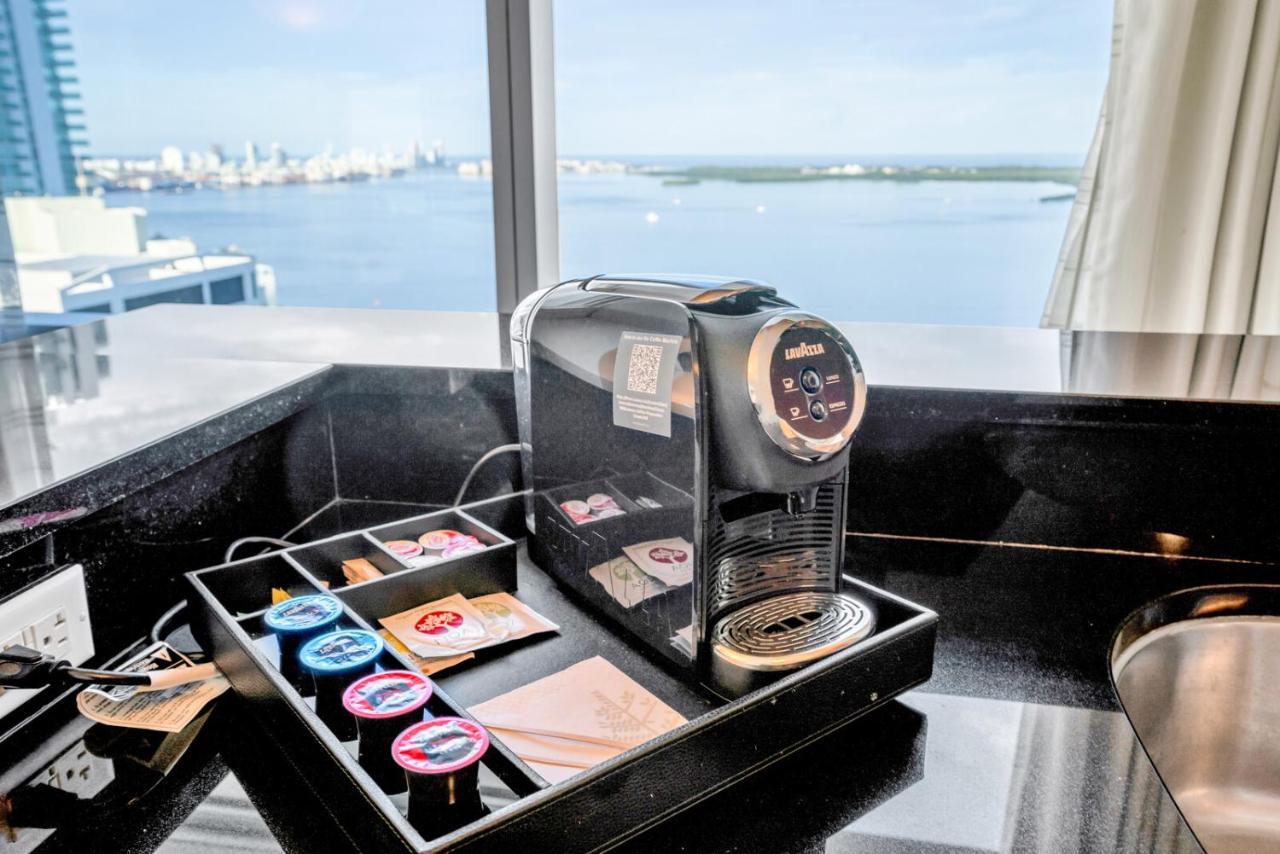 2 Bedroom Or King Studio Suites Four Seasons Hotel Miami Free Wi-Fi & Free Parking Екстер'єр фото