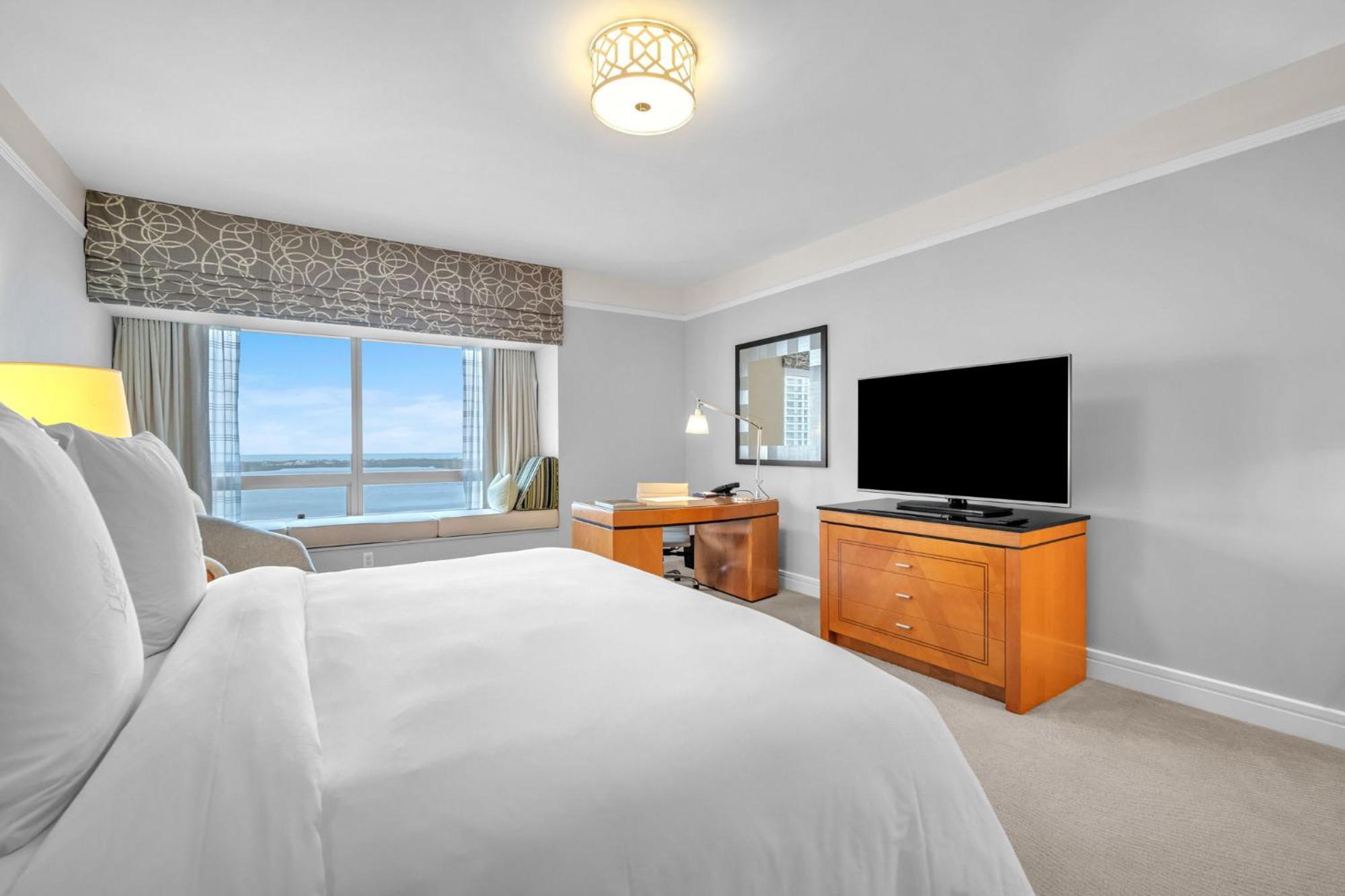 2 Bedroom Or King Studio Suites Four Seasons Hotel Miami Free Wi-Fi & Free Parking Екстер'єр фото
