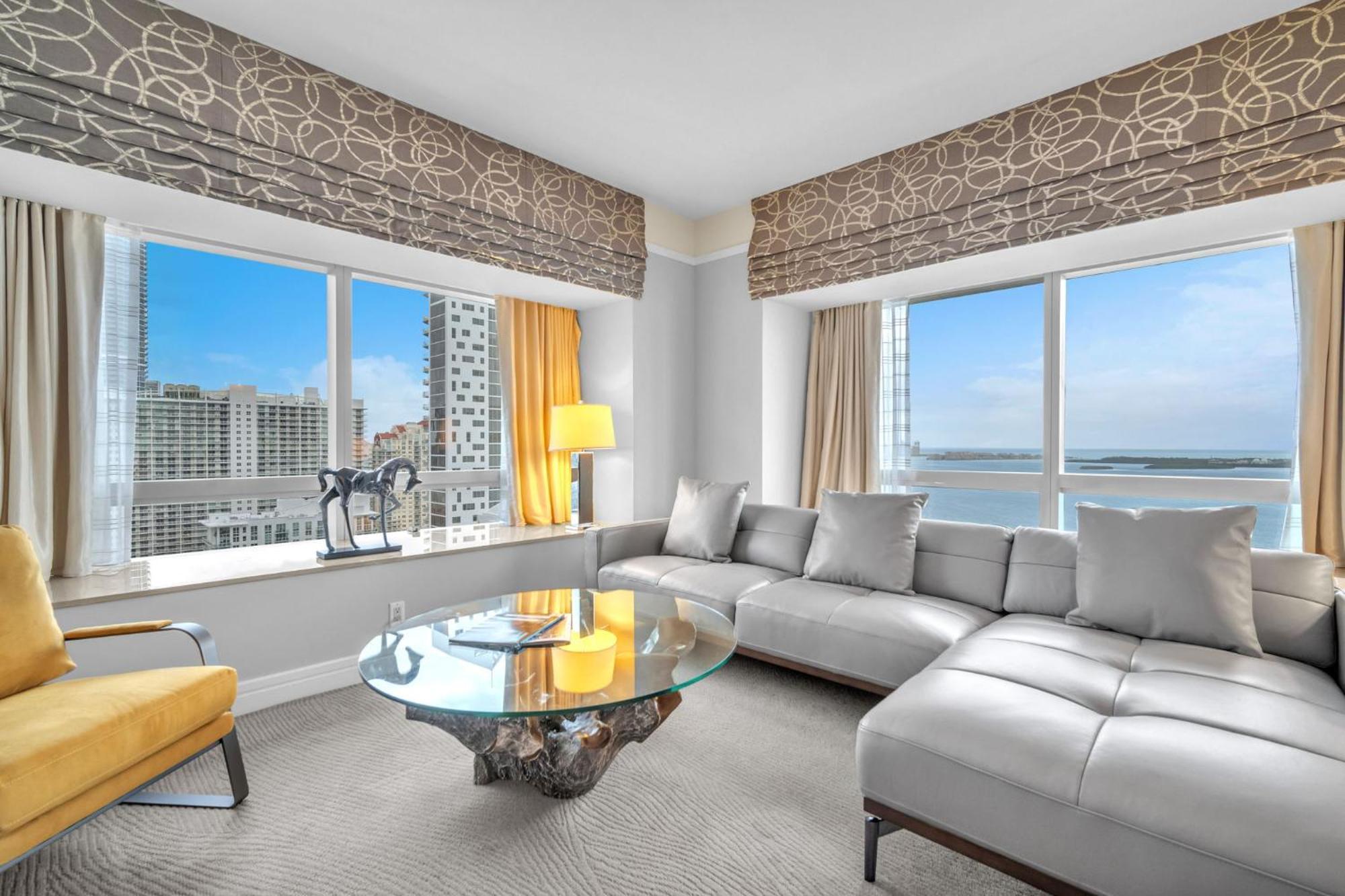 2 Bedroom Or King Studio Suites Four Seasons Hotel Miami Free Wi-Fi & Free Parking Екстер'єр фото