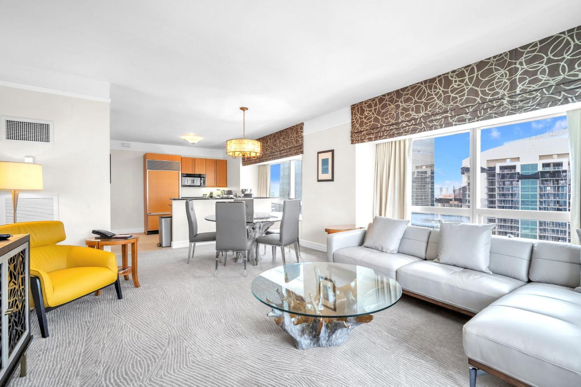 2 Bedroom Or King Studio Suites Four Seasons Hotel Miami Free Wi-Fi & Free Parking Екстер'єр фото