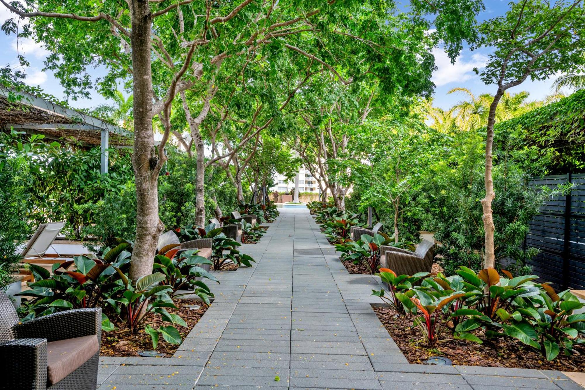 2 Bedroom Or King Studio Suites Four Seasons Hotel Miami Free Wi-Fi & Free Parking Екстер'єр фото
